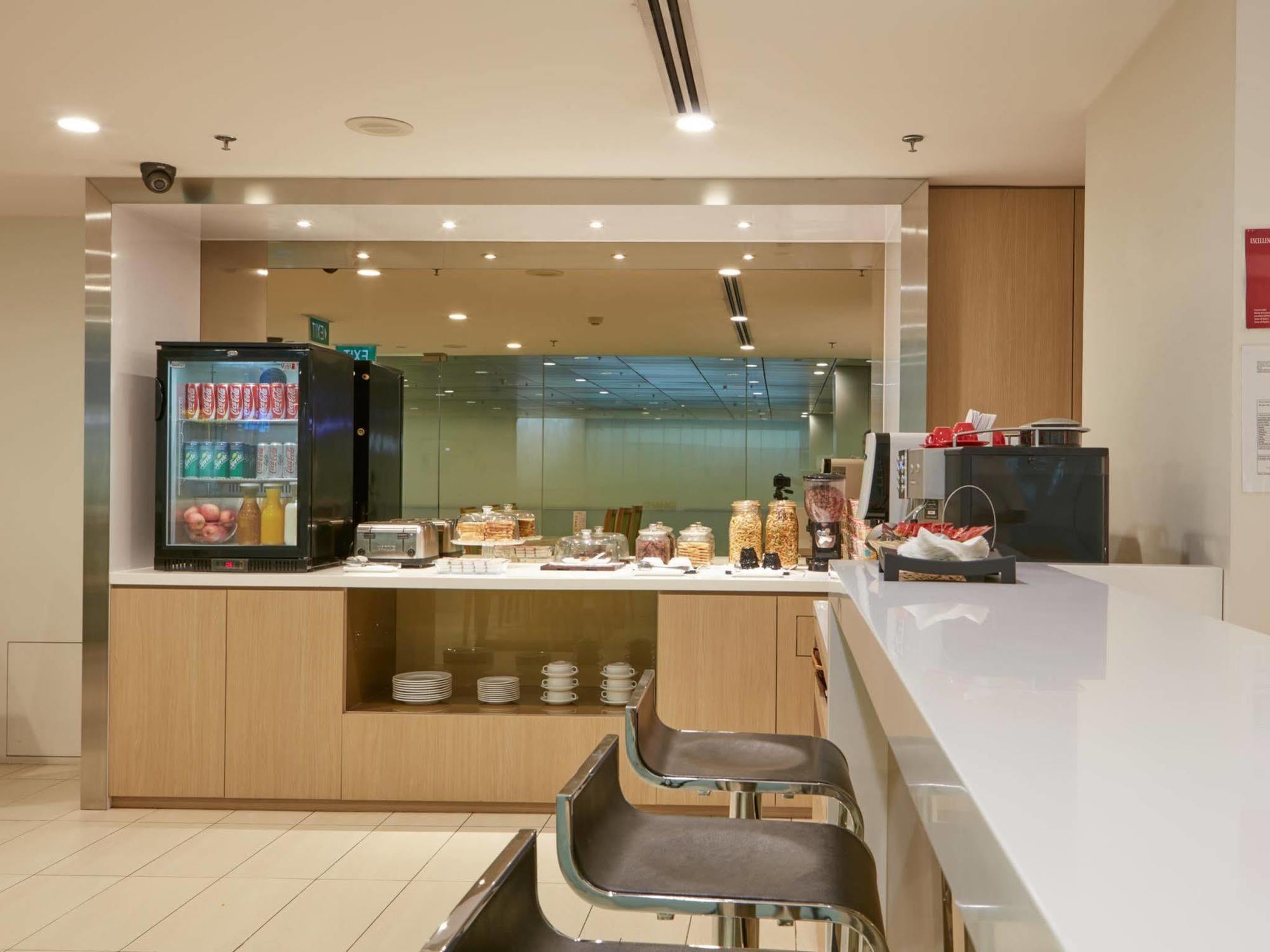 The Haven By Jetquay - Located In Public Arrival Hall Of Changi Airport Singapore Exterior foto